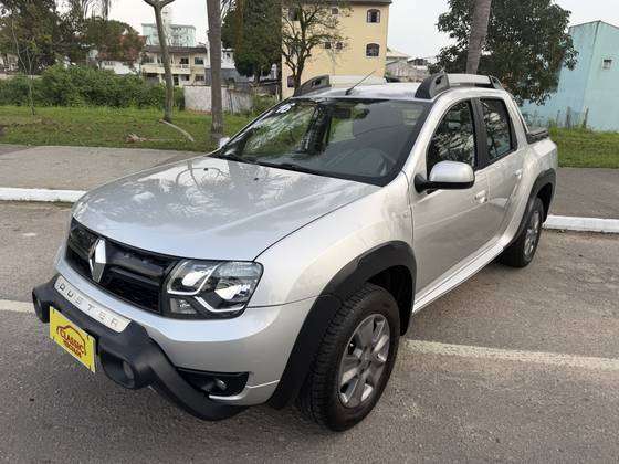 RENAULT DUSTER OROCH 1.6 16V FLEX DYNAMIQUE 4P MANUAL RENAULT DUSTER OROCH 1.6 16V FLEX DYNAMIQUE 4P MANUAL